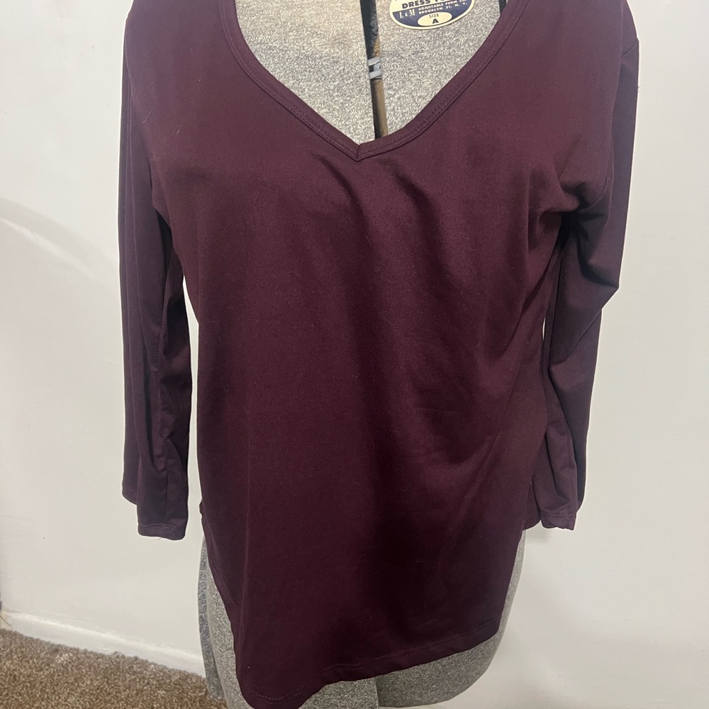 The Perfect Basic Tee‎ J for Justify Burgundy XL 3/4 Sleeve V Neck Women’s